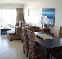 Paros On The Beach - Accommodation Cairns