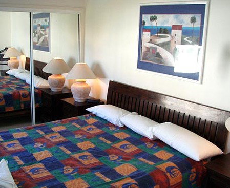 Paros On The Beach - Accommodation Cairns 5