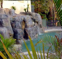 Crusoes Holiday Apartments - Accommodation Cairns