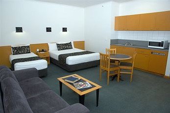 Darwin Central Hotel - Accommodation Cairns 2