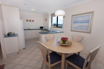 Elouera Tower - Accommodation Cairns 5