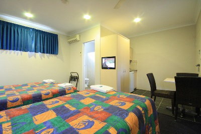 Park Beach Resort - Accommodation Cairns 2