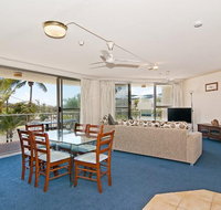 Chateau Royale Beach Resort - Accommodation Cairns