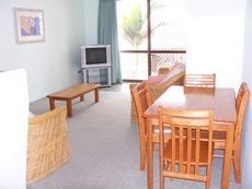 Kirra Vista Holiday Units - Accommodation Cairns 8