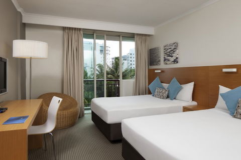 Novotel Cairns Oasis Resort - Accommodation Cairns 10