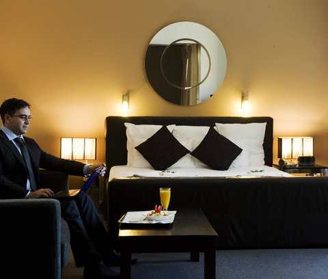The Clarendon Hotel - Accommodation Cairns 4