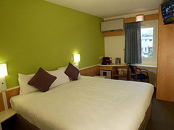 Hotel Ibis Newcastle - Accommodation Cairns 3