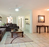 La Grande Apartments Broadbeach - Accommodation Cairns