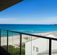 Pacific Surf Absolute Beach Apartments - Accommodation Cairns