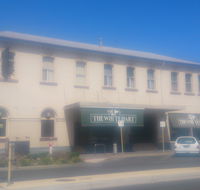 White Hart Hotel - Accommodation Cairns