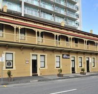 Hotel Tivoli - Accommodation Cairns