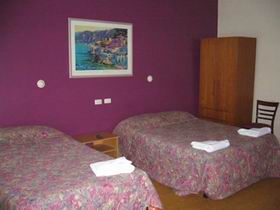 Clare Hotel - Accommodation Cairns 0