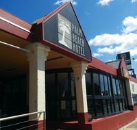 Palm Beach Hotel - Accommodation Cairns