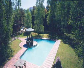 Khancoban Alpine Inn - Accommodation Cairns 0