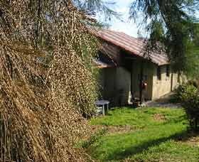 Bega Valley Backpackers Haven Motel - Accommodation Cairns 0