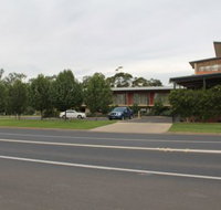 Forbes Victoria Inn - Accommodation Cairns