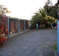 La Cochon Rose Motel amp Art Gallery - Accommodation Cairns