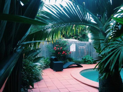 Childers Oasis Motel - Accommodation Cairns 0