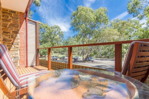 JV Jones Pty Ltd - Accommodation Cairns 3