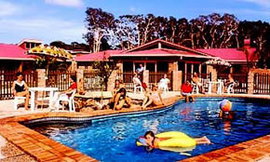 Wombat Beach Resort - Accommodation Cairns 0