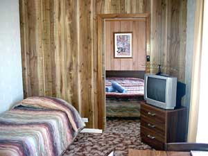 Oyster Court Motel - Accommodation Cairns 1