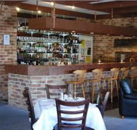 Deer Park Motor Inn - Accommodation Cairns