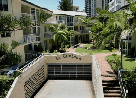 Le Chelsea Holiday Apartments - Accommodation Cairns