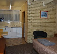 Coastal Comfort Motel - Accommodation Cairns