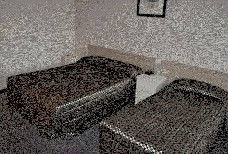 Econo Lodge Limestone Coast - Accommodation Cairns 1