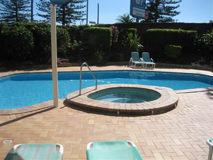 Meridian Tower - Accommodation Cairns 1