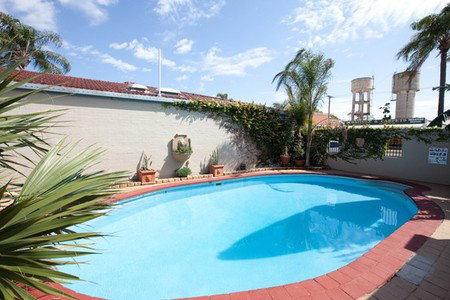 The Town House Motor Inn - Sundowner Goondiwindi - Accommodation Cairns 1