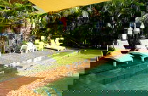 The York Beachfront Holiday Apartments - Accommodation Cairns 3