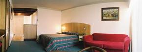 Quality Inn The Willows - Accommodation Cairns 1
