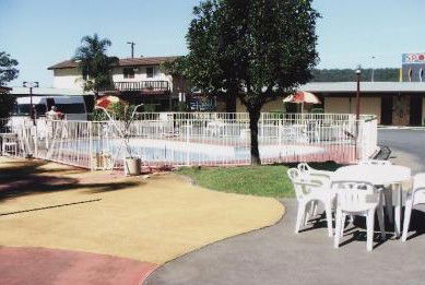 The Ashwood Motor Inn - Accommodation Cairns 0