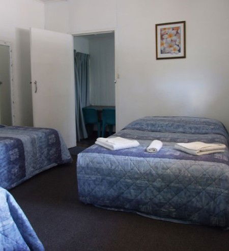 Cool Palms Motel - Accommodation Cairns 4