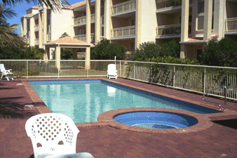 San Delles Apartments - Accommodation Cairns 1