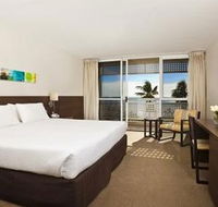 Mercure Hotel Harbourside Cairns - Accommodation Cairns