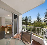 Le Beach Apartments - Accommodation Cairns