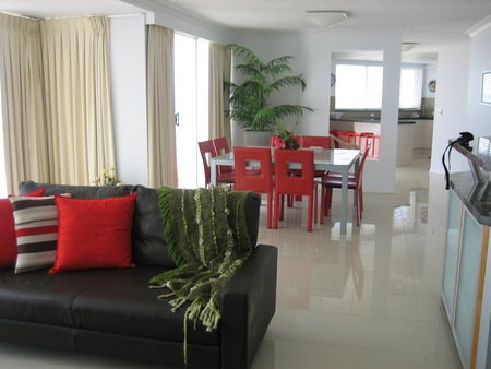 Meridian Tower - Accommodation Cairns 9