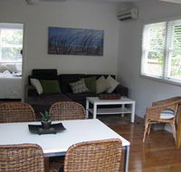 Seaside Cottage - Accommodation Cairns