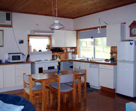Gloucester Art House - Accommodation Cairns 0