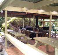 Melaleuca Grove Holiday Units amp Motor Inn - Accommodation Cairns