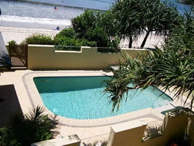 Portofino Beachfront Apartments - Accommodation Cairns 0