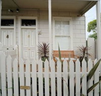 Emerald Inn - Stay Innercity - Accommodation Cairns