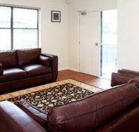 Executive Oasis Narribri Serviced Apartments - Accommodation Cairns