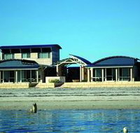 Baird Bay Ocean Eco Apartments - Accommodation Cairns