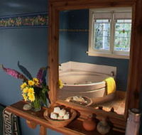 Currawong Cottage - Accommodation Cairns