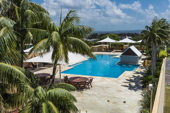 Oaks Waterfront Resort - The Entrance - Accommodation Cairns 44