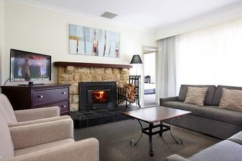 Harrigan's Irish Pub & Accommodation - Accommodation Cairns 2