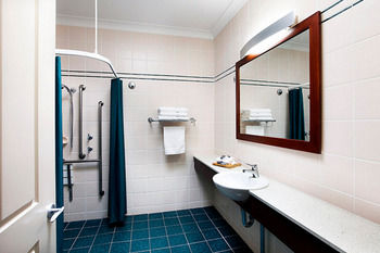 Harrigan's Irish Pub & Accommodation - Accommodation Cairns 5